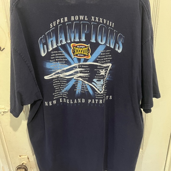 New England Patriots Super Bowl XXXVVIII Tee Size 2XL (Preowned) - Picture 2 of 12
